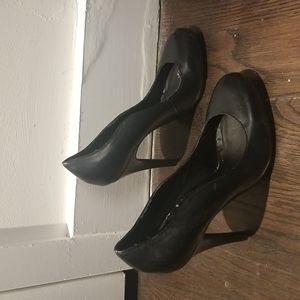 KELSI DAGGER Lillian Pump Black